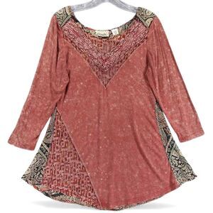 Gimmicks by BKE Boho Top Sz S Patchwork Crochet Paisley Lace Back Cutout